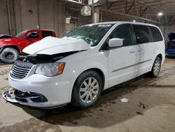 2016 Chrysler Town & Country Touring en venta en Woodhaven, MI