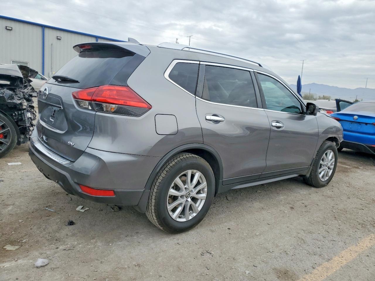 2017 Niss Rogue s