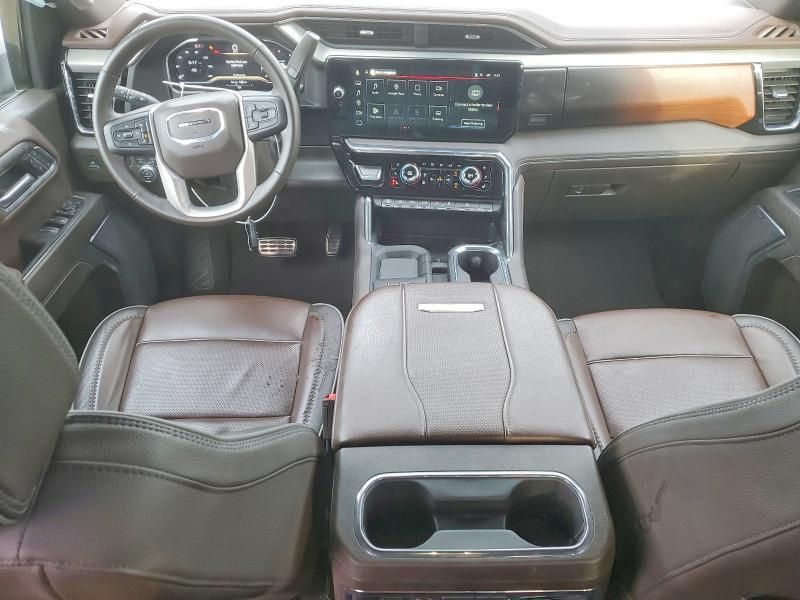 2025 GMC Sierra K2500 Denali