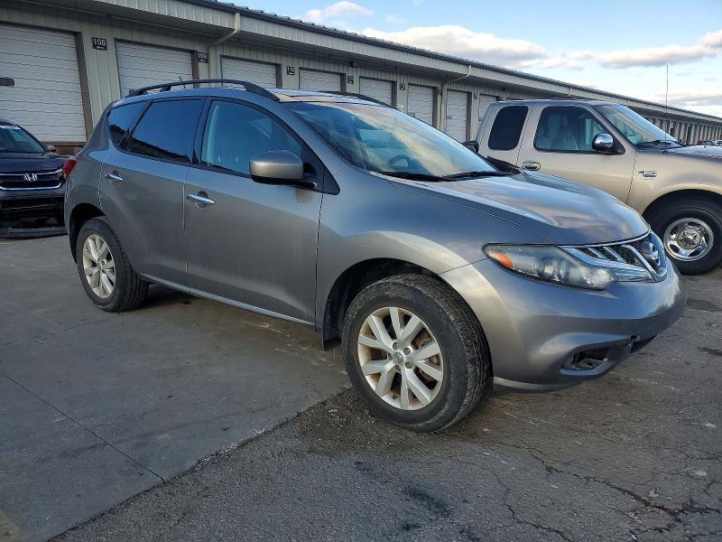 2012 Nissan Murano s