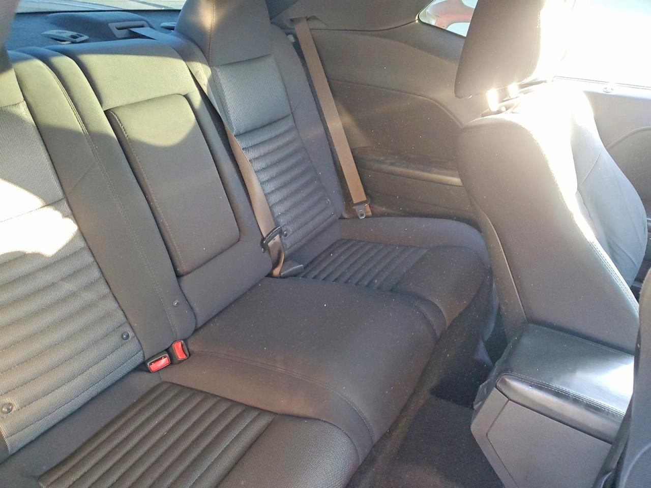 2013 Dodge Challenger sxt