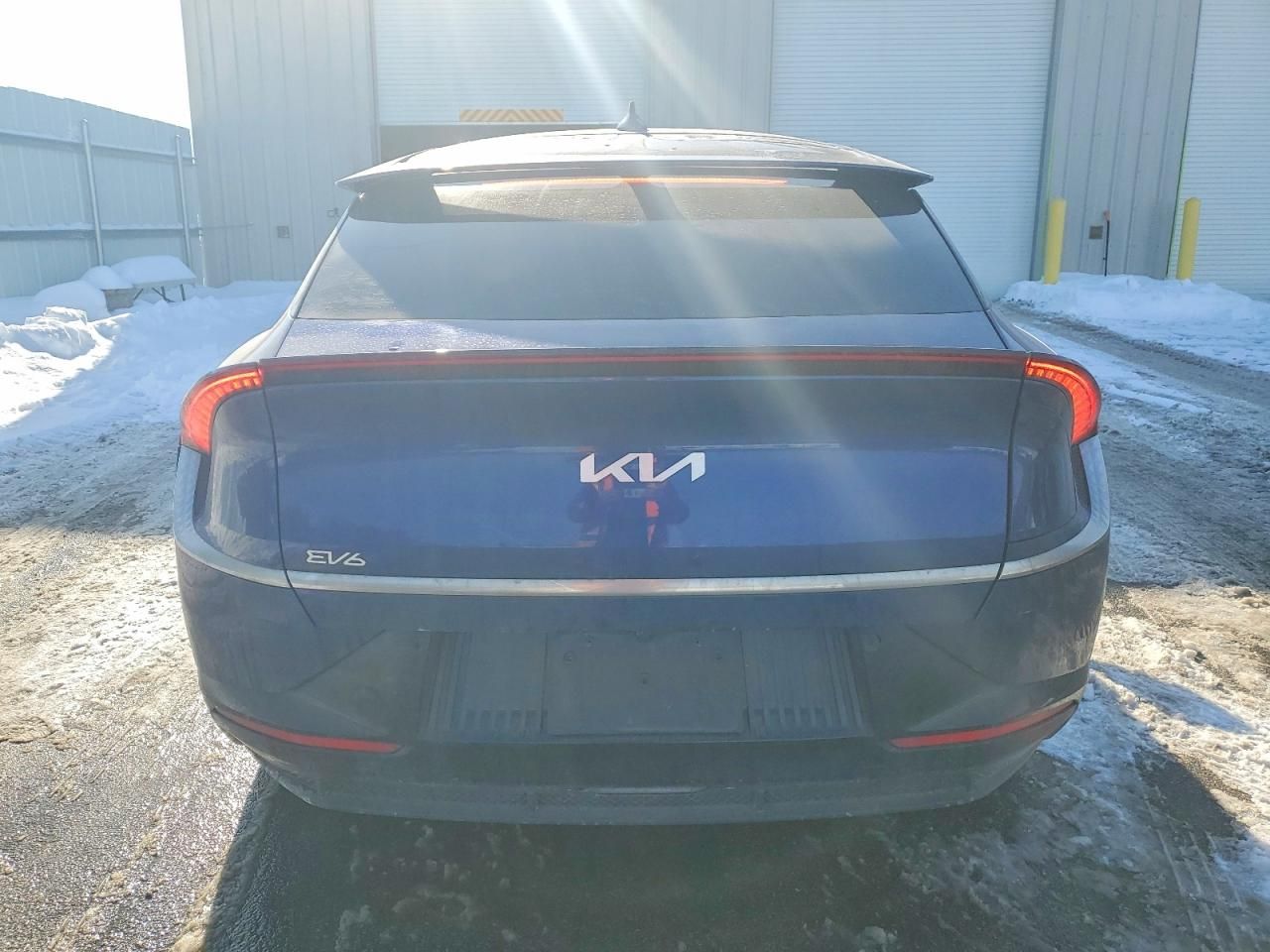 2023 KIA EV6 Light