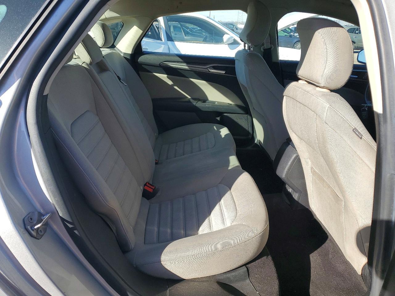 2019 Ford Fusion s
