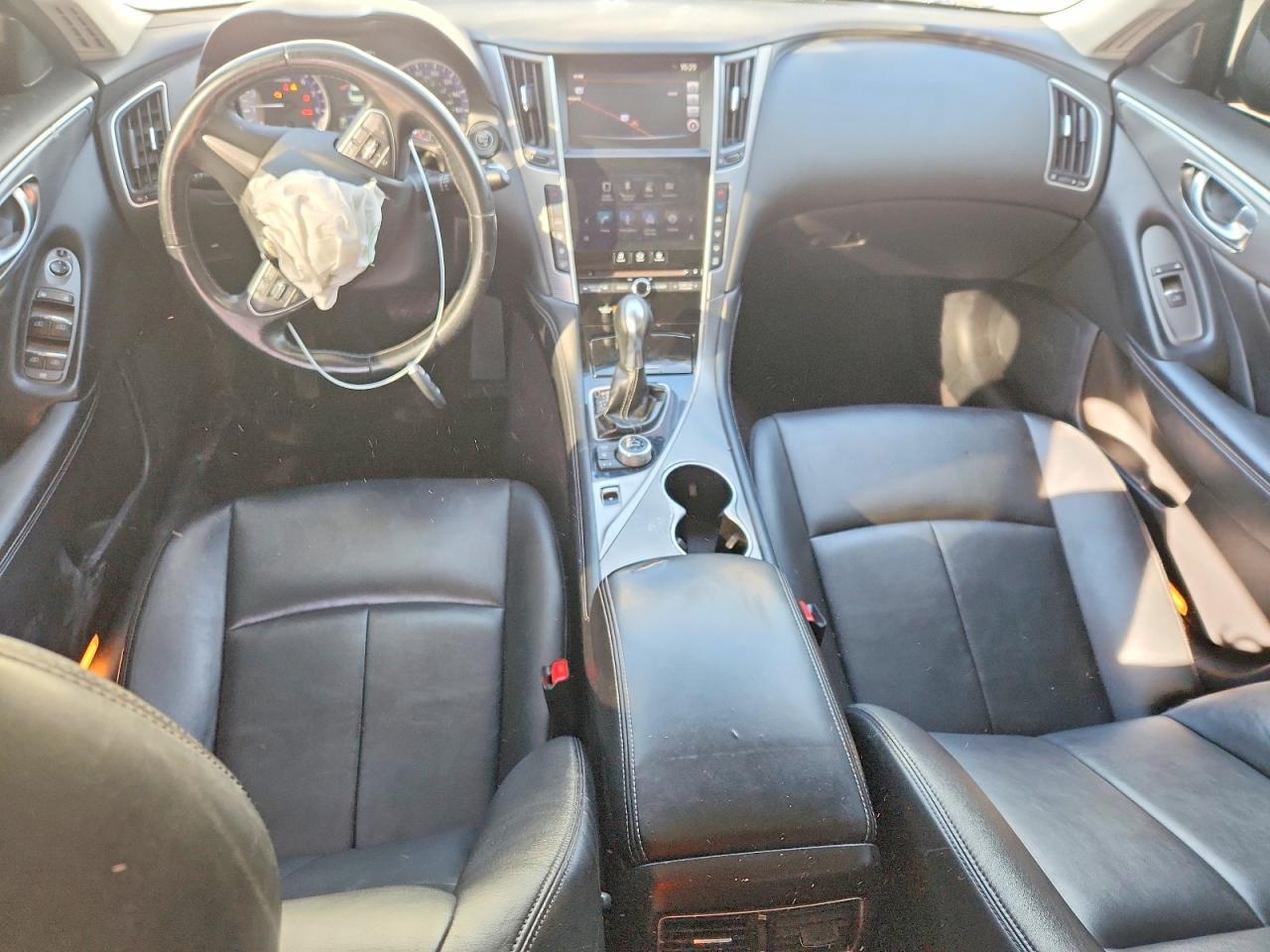 2017 Infinity Q50