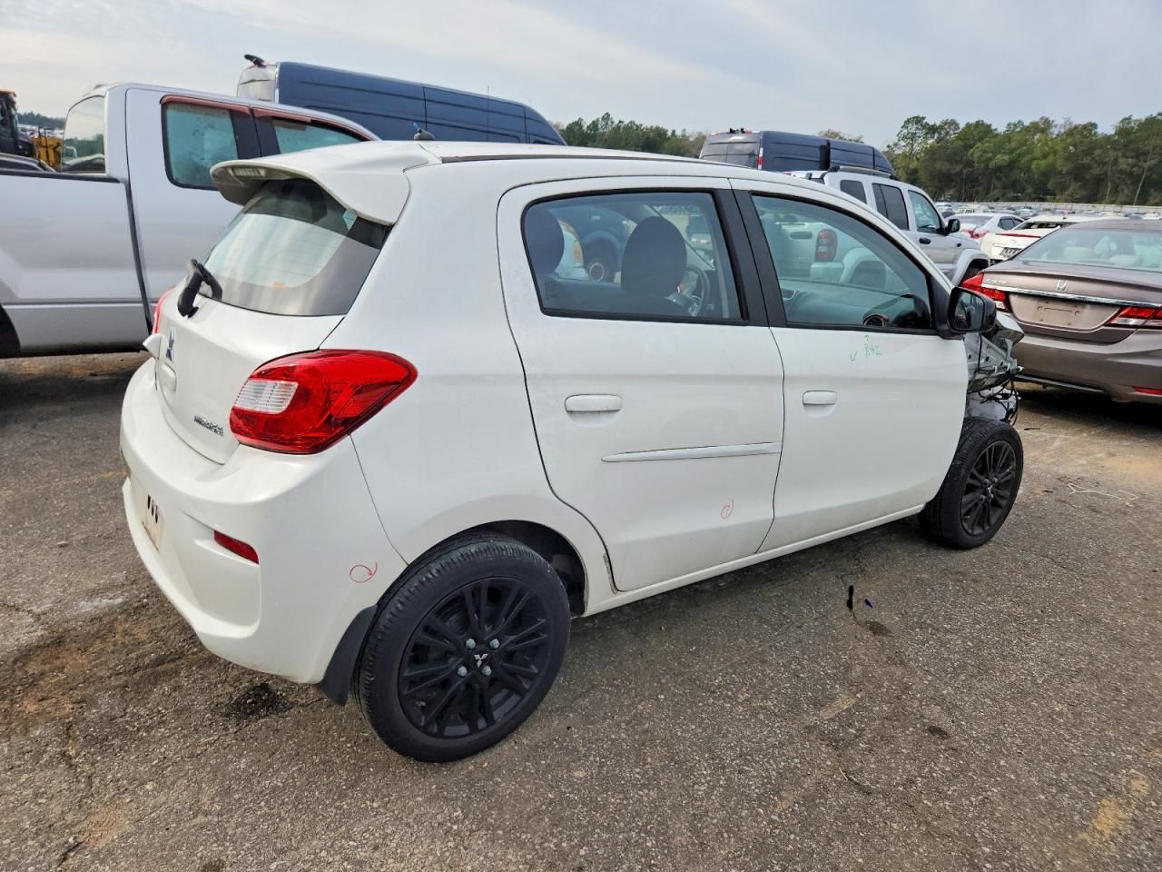 2019 Mitsubishi Mirage le