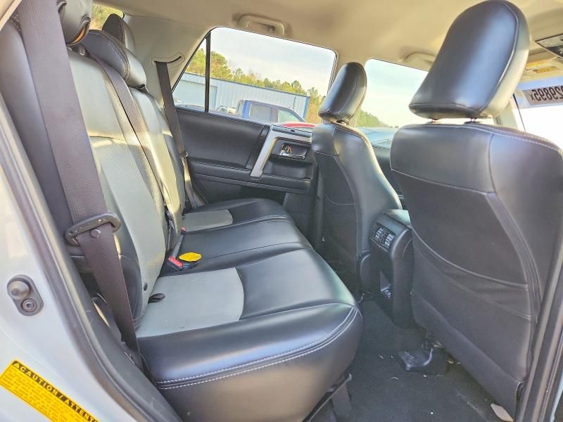 2020 Toyota 4runner SR5