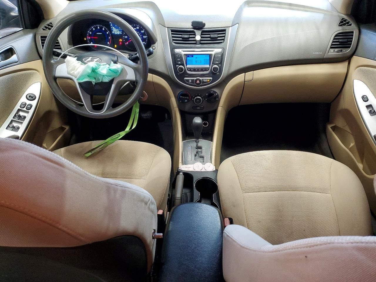 2014 Hyundai Accent gls