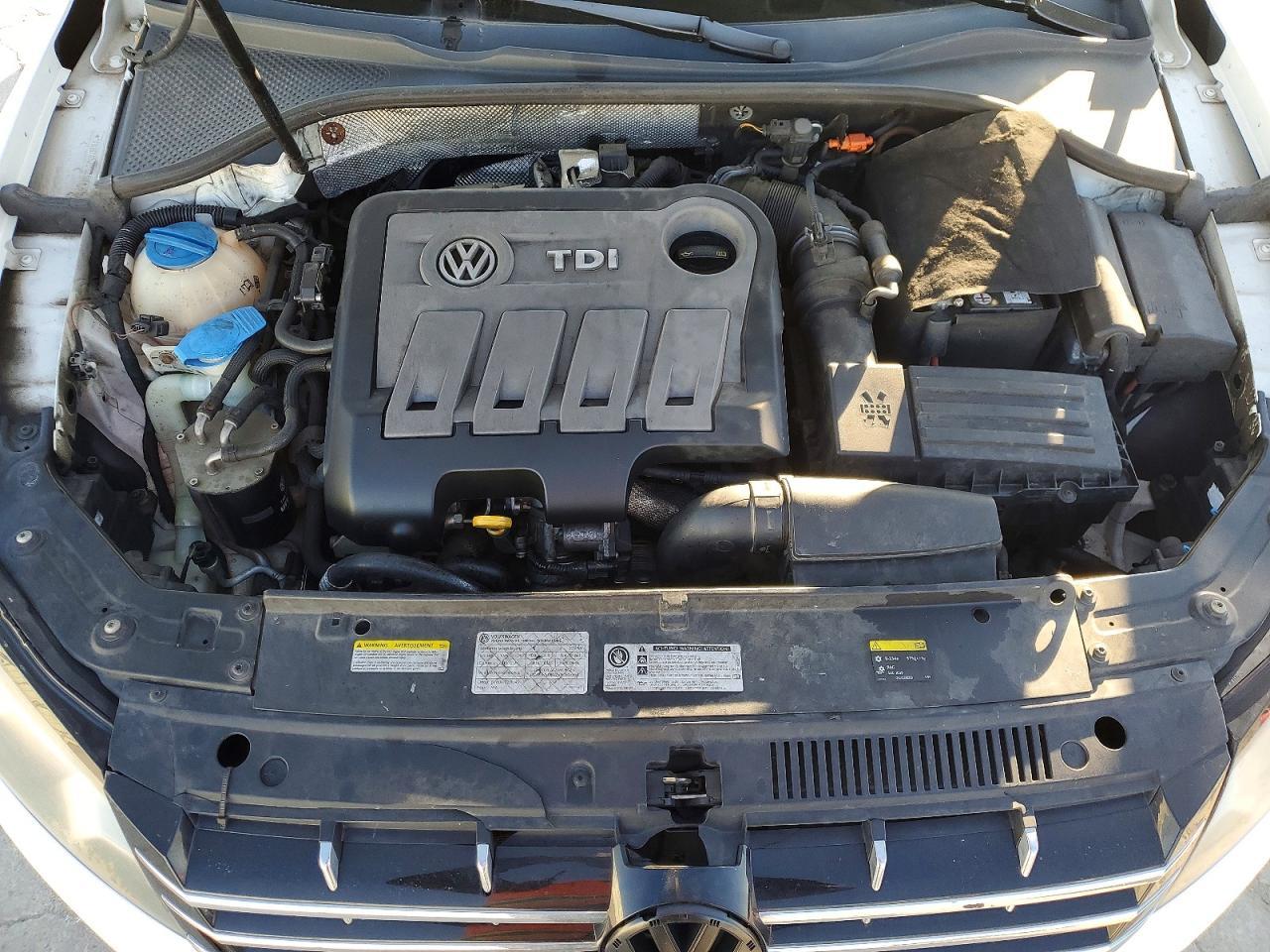 2014 Volkswagen Passat se