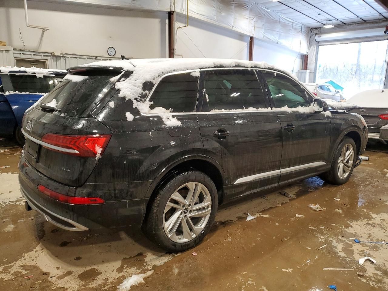 2022 Audi Q7 Premium Plus