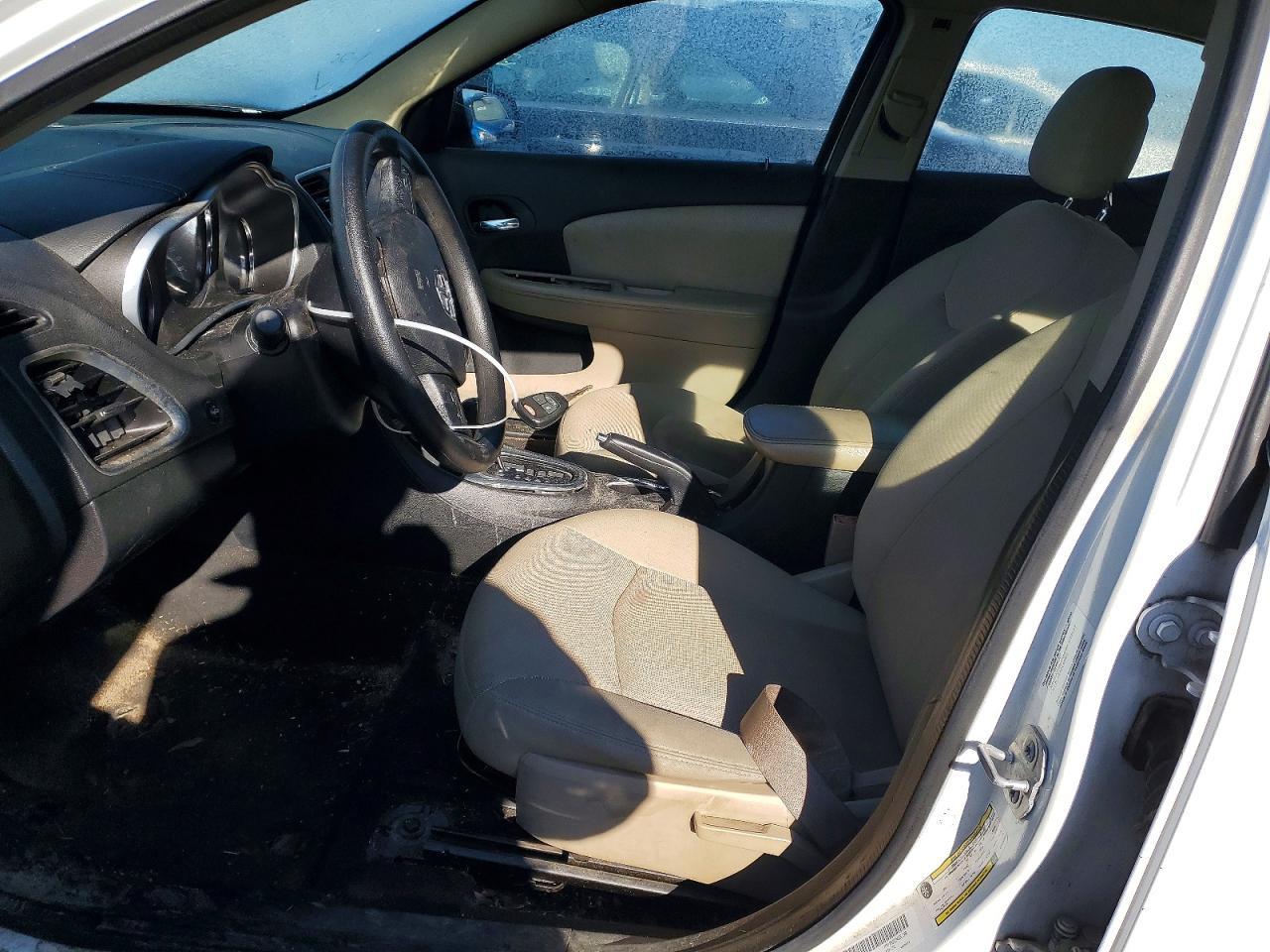 2014 Dodge Avenger se
