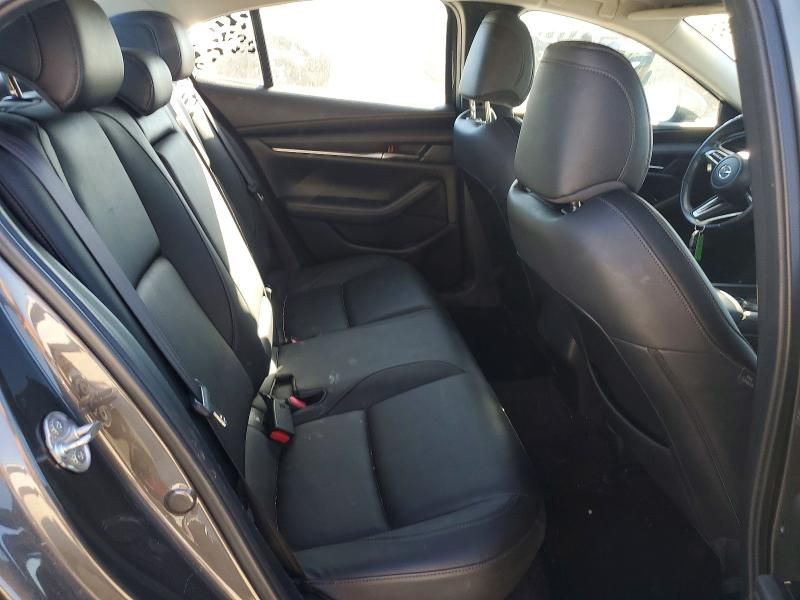 2019 Mazda 3 Preferred Plus