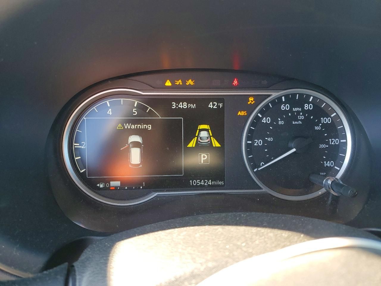 2020 Nissan Kicks sr