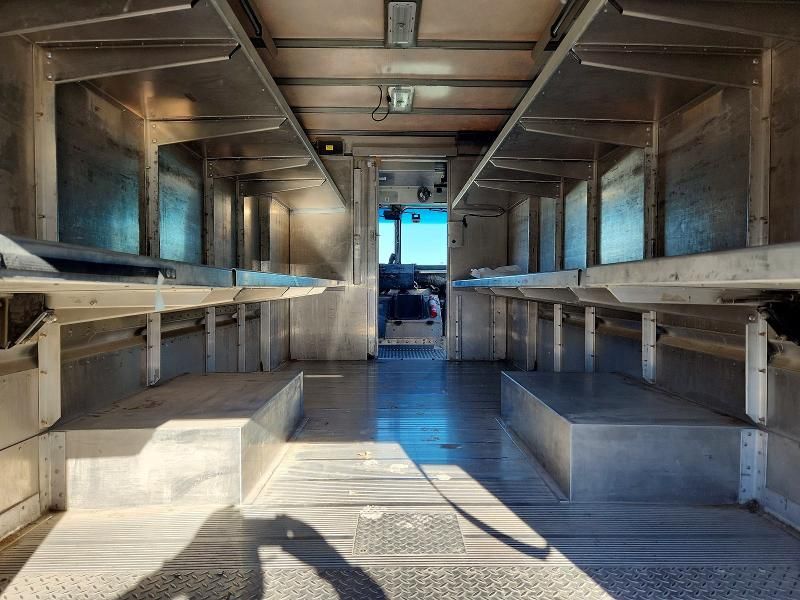 2021 Freightliner Chassis m Line Walk-in van