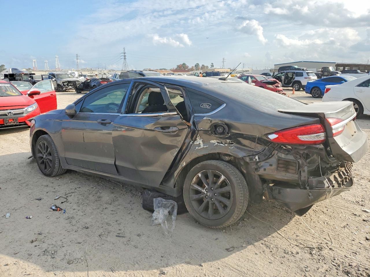 2017 Ford Fusion se