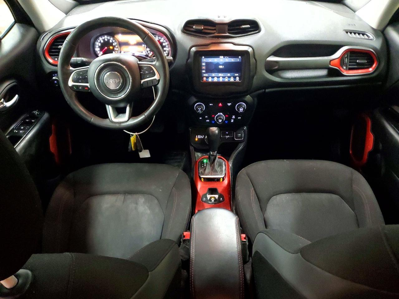 2020 Jeep Renegade Trailhawk