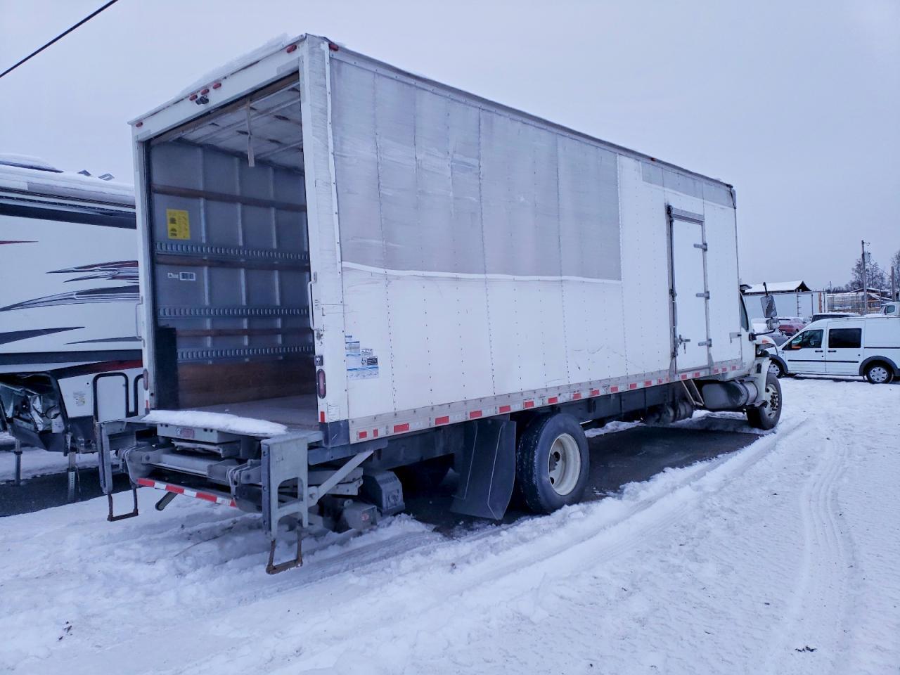 2020 International MV607 BOX Truck