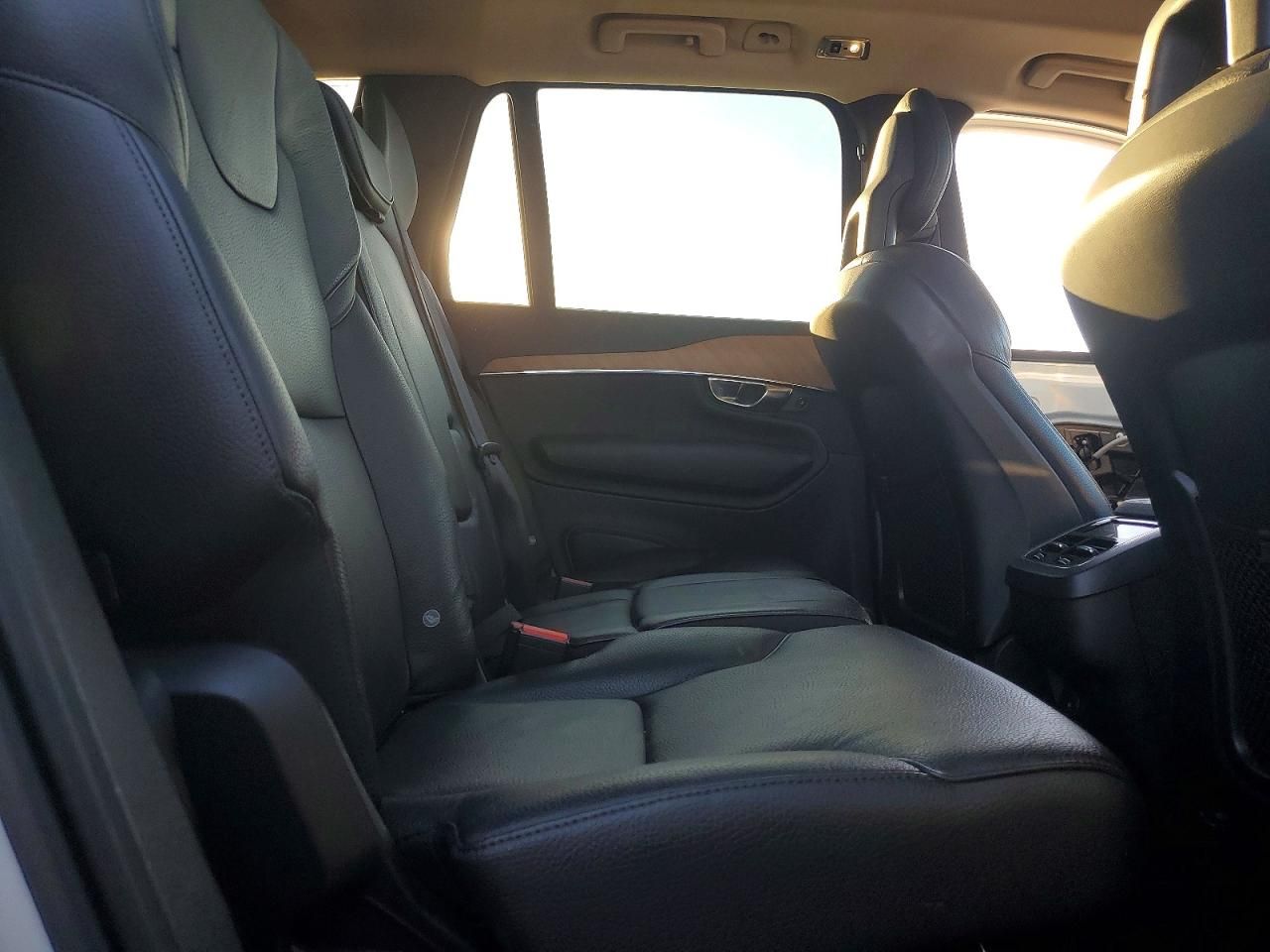 2021 Volvo Xc90 T5 Momentum