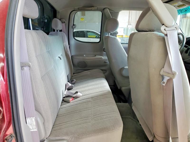 2001 Toyota Tundra Access cab