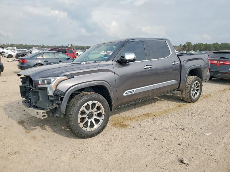 2023 Toyota Tundra Crewmax Capstone