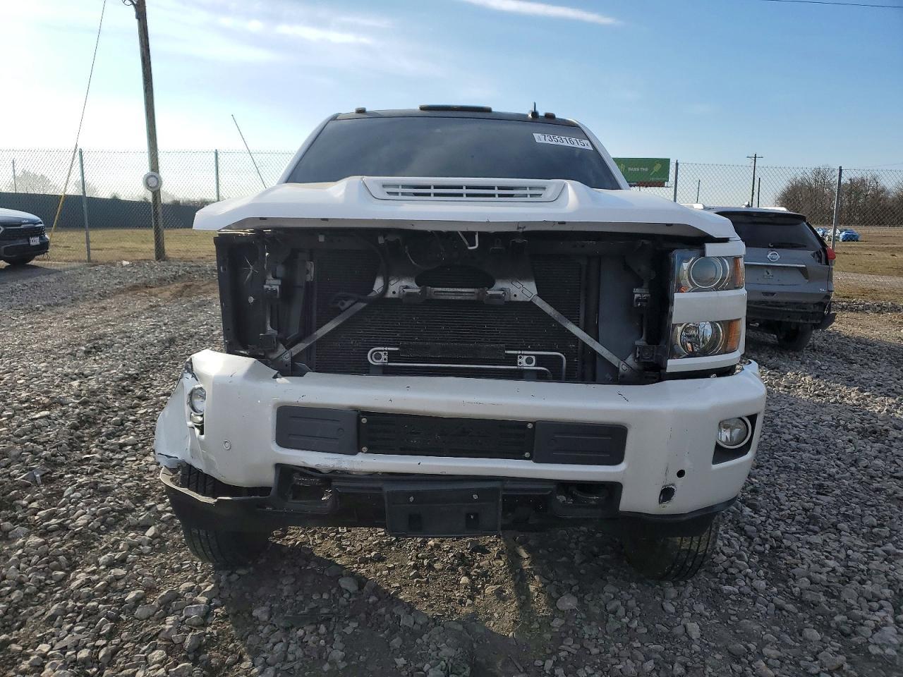 2018 Chevrolet Silverado Flatbed Truck
