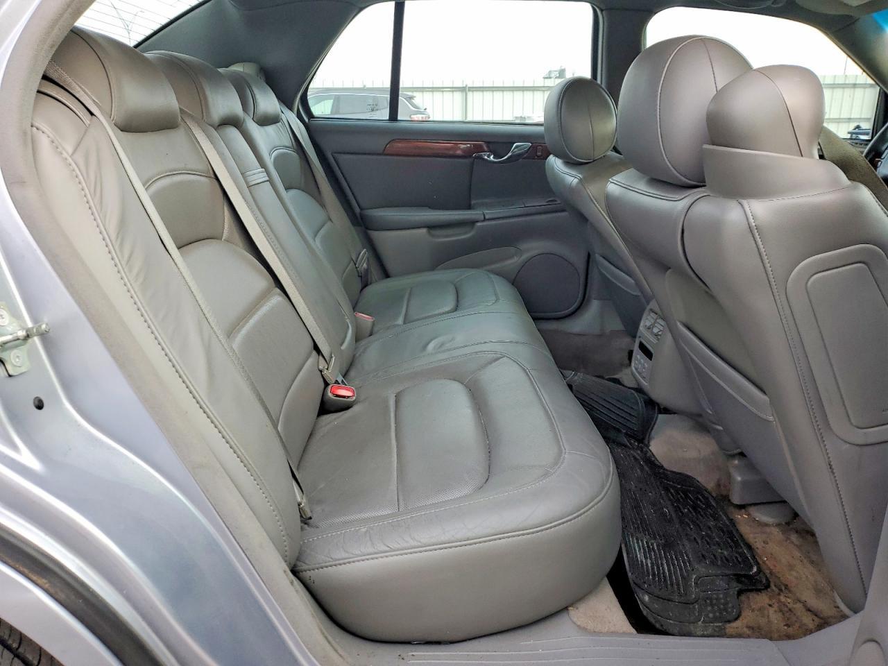 2004 Cadillac Deville