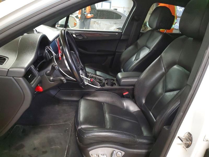 2017 Porsche Macan s