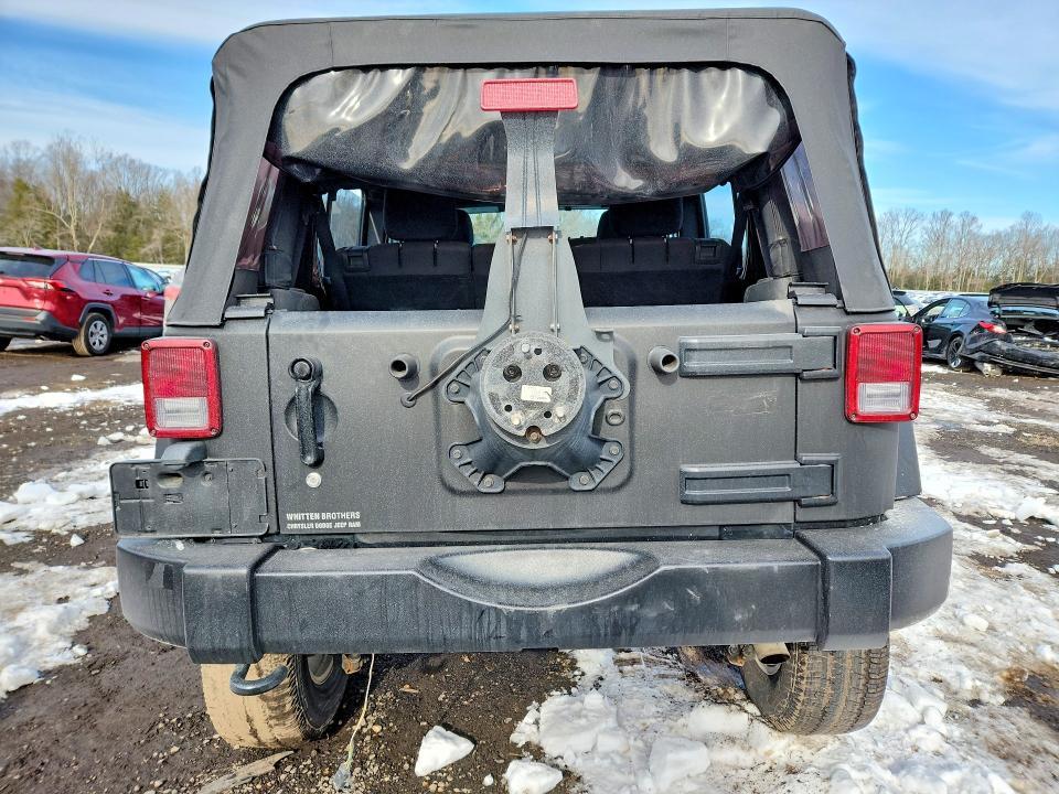 2015 Jeep Wrangler Unlimited Sport
