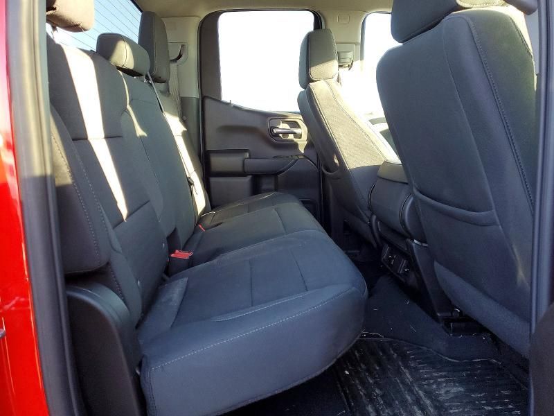 2024 Chevrolet Silverado K1500 Custom