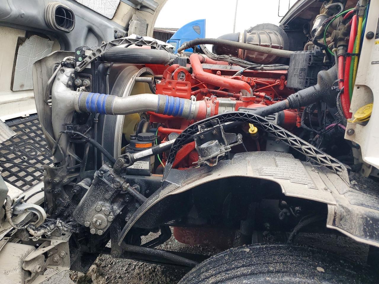 2018 Volvo VNL Semi Truck