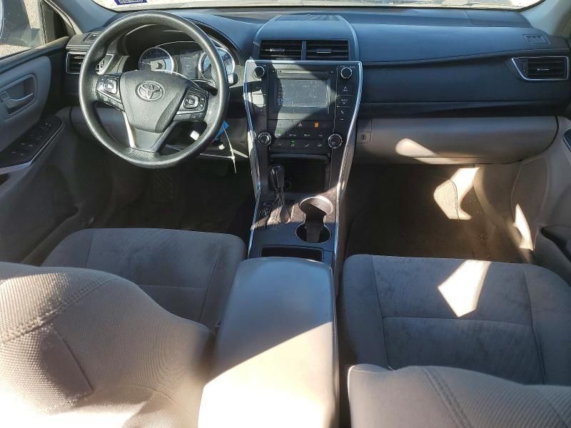 2017 Toyota Camry le