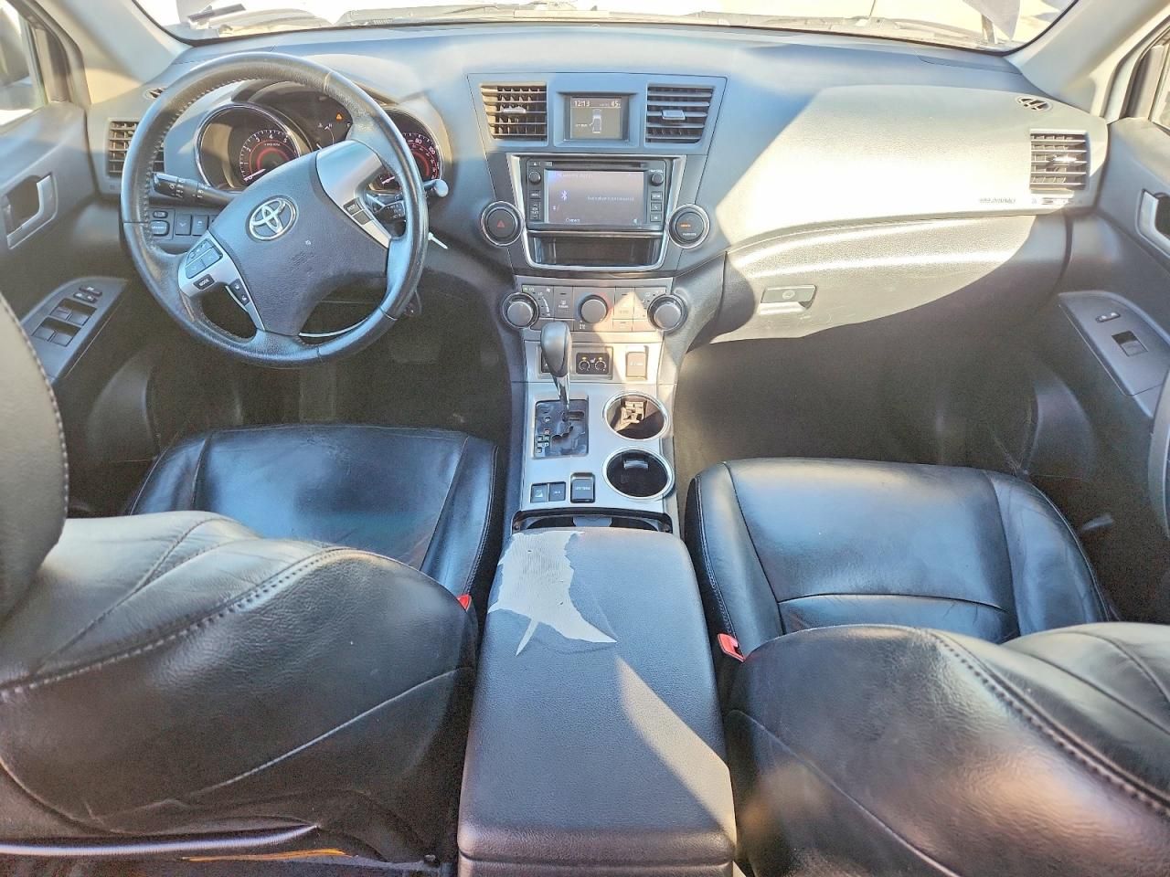 2013 Toyota Highlander Base