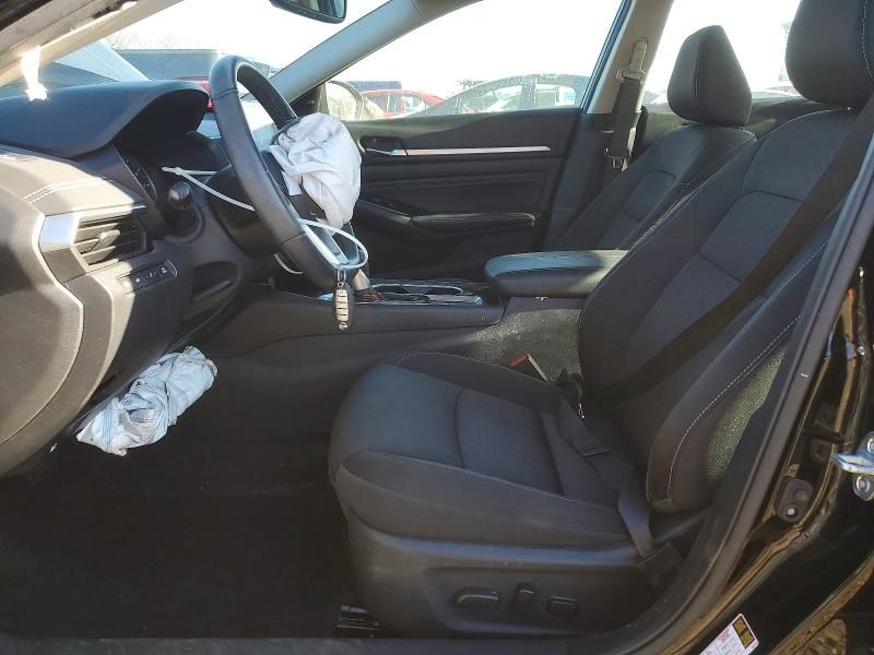 2020 Nissan Altima sv