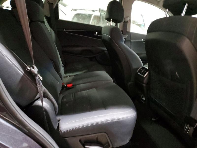 2017 KIA Sorento lx