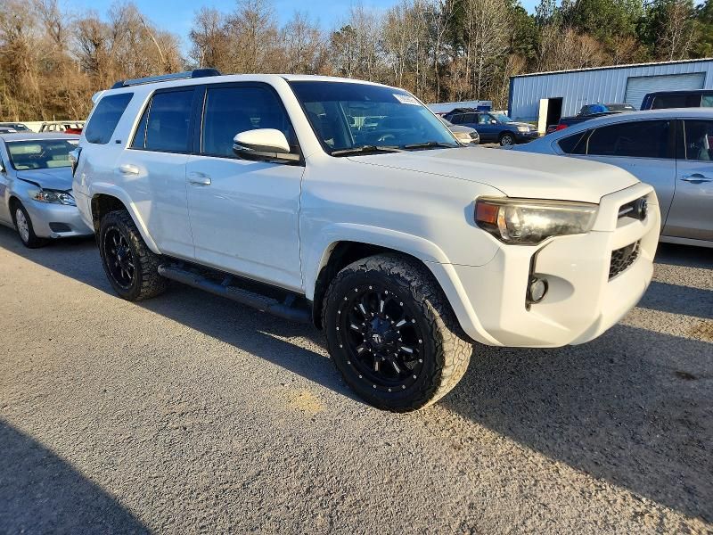 2020 Toyota 4runner SR5