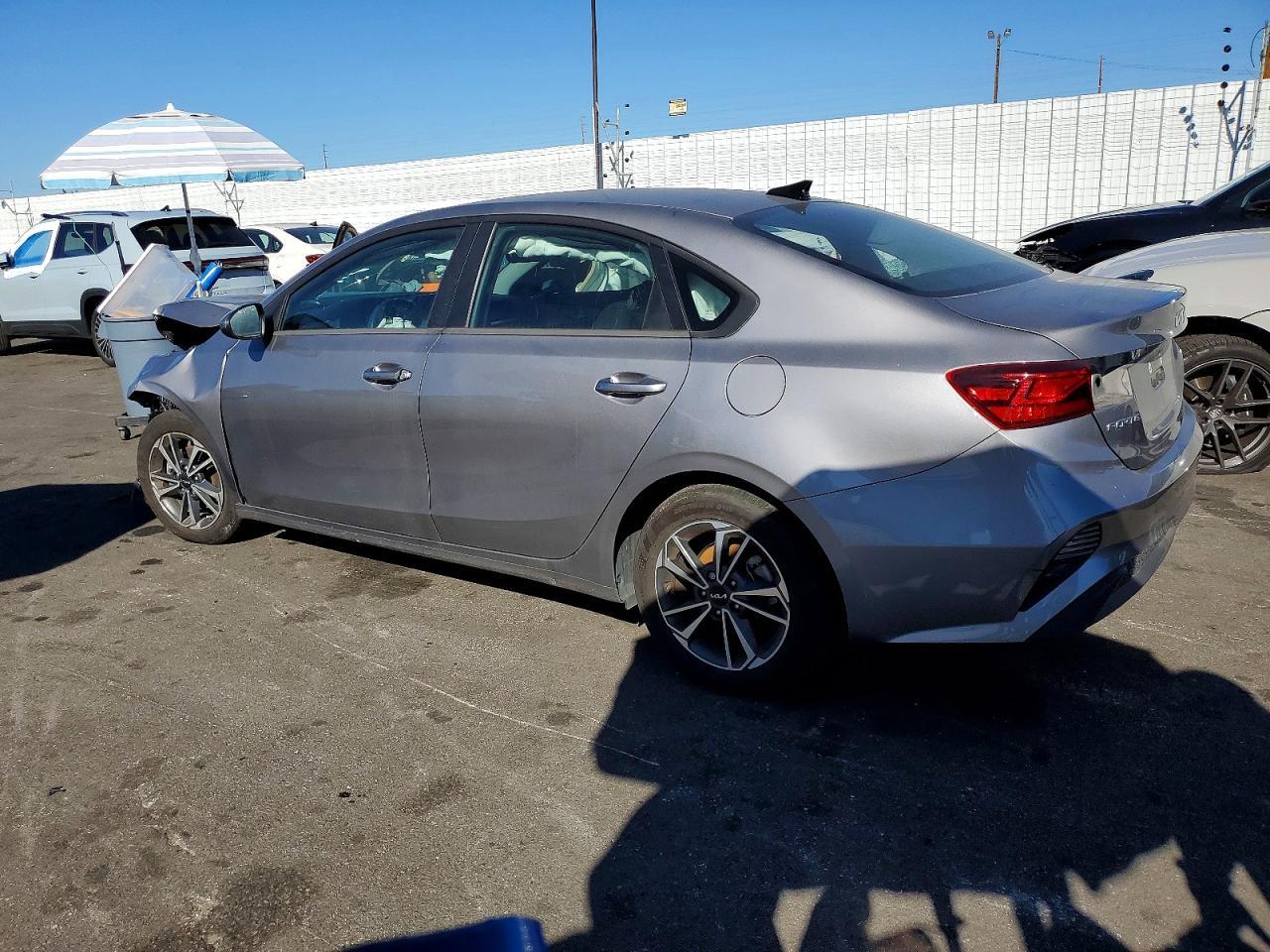 2024 KIA Forte lx