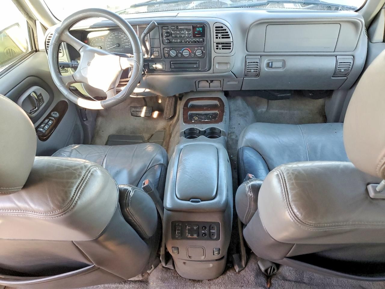 1999 GMC Denali