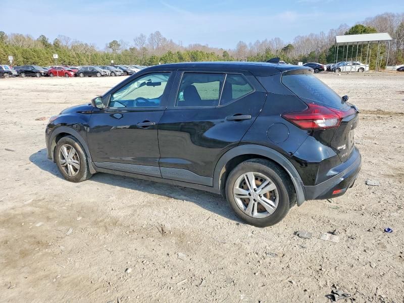 2021 Nissan Kicks s