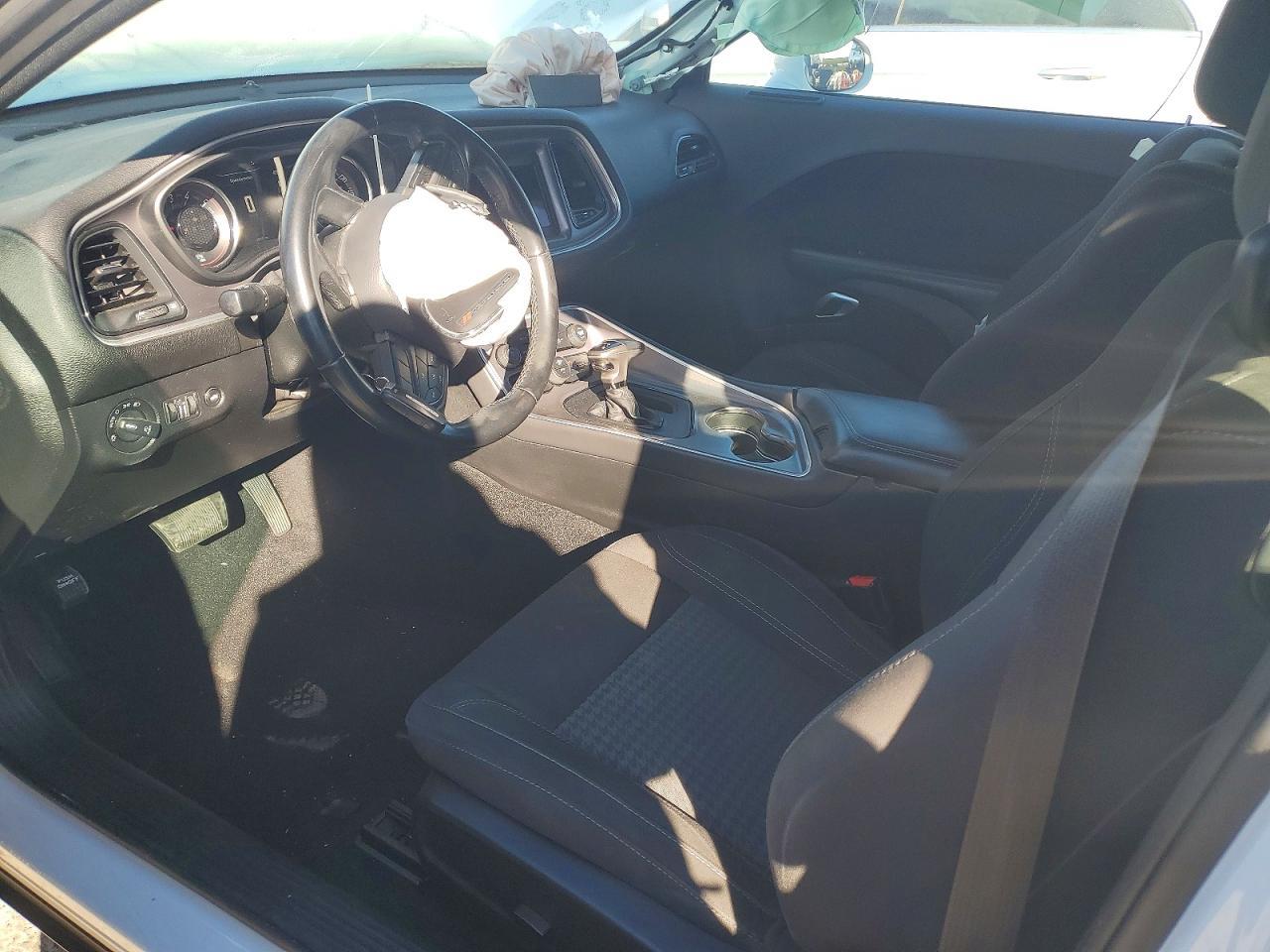 2019 Dodge Challenger sxt