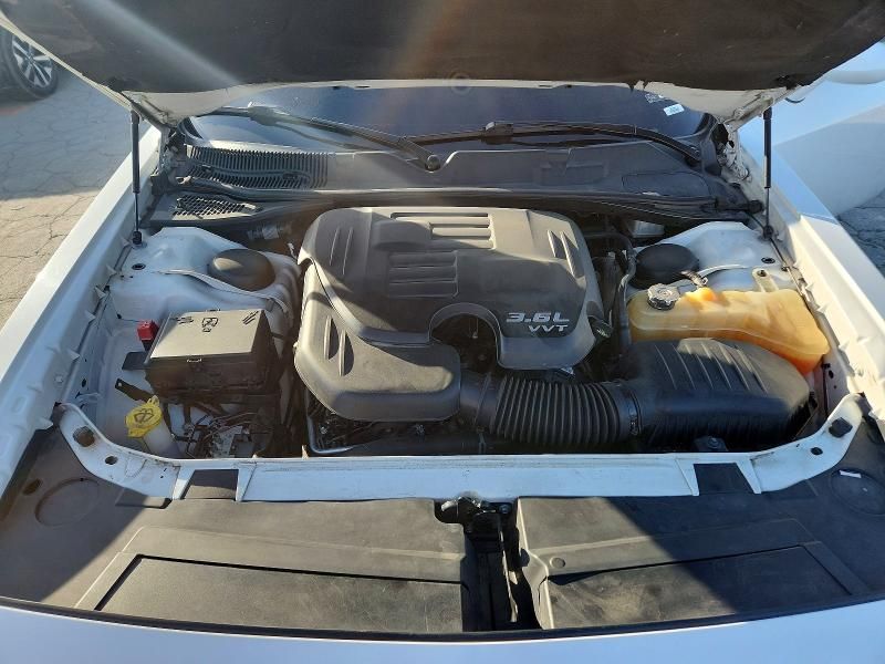 2018 Dodge Challenger sxt