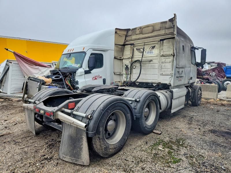 2015 Volvo Vnl Semi Truck