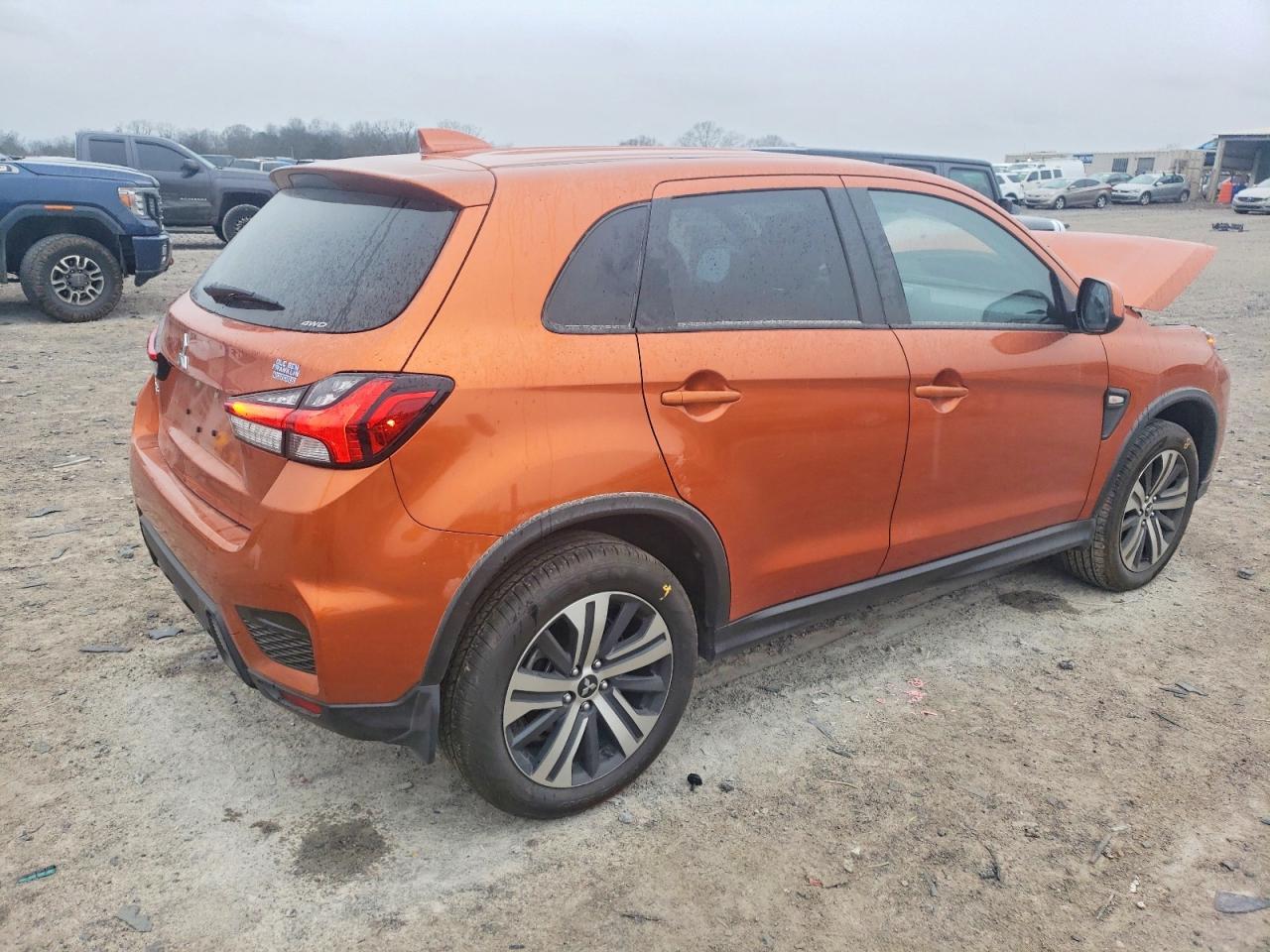 2025 Mitsubishi Outlander Sport s