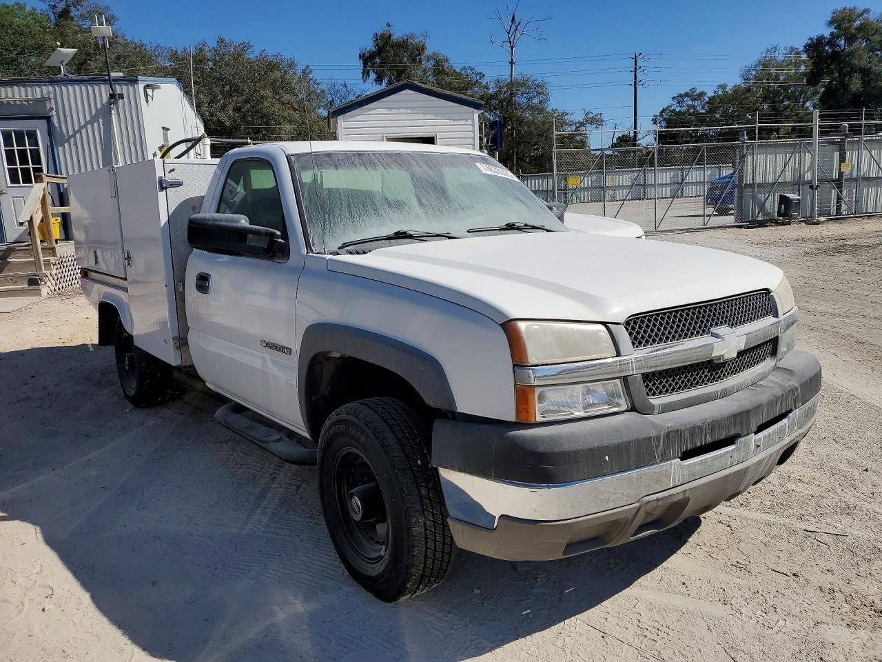 2003 Chevrolet Silverado Utility / Service Truck