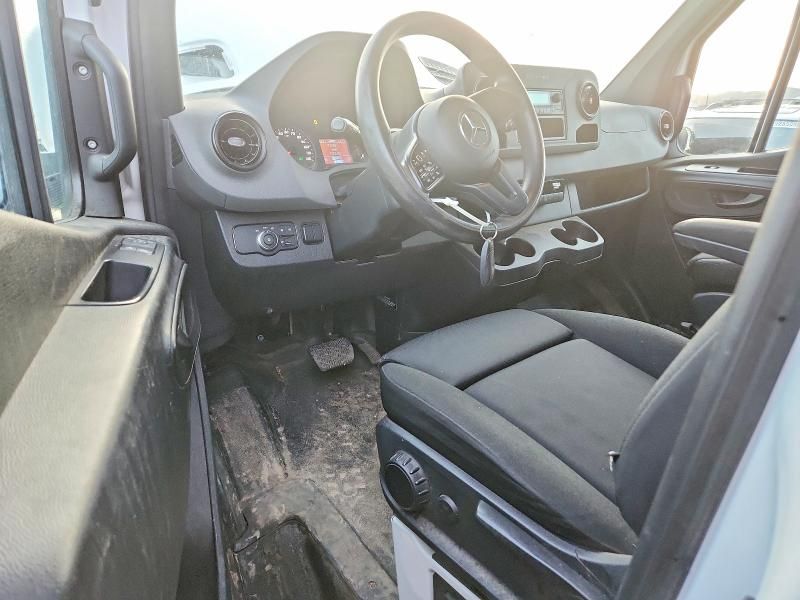 2021 Mercedes-Benz Sprinter 2500