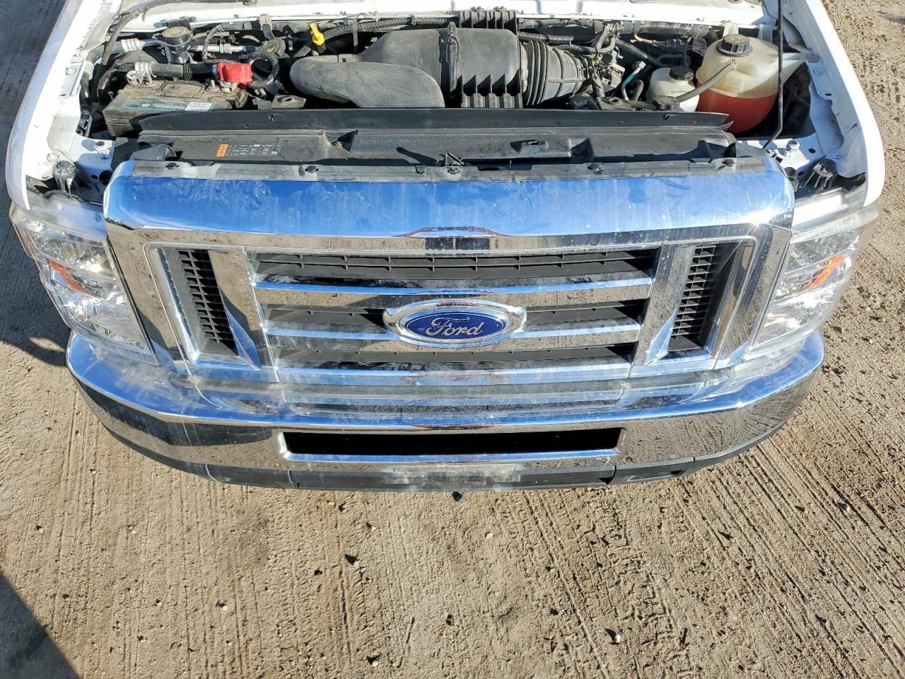 2017 Ford Econoline