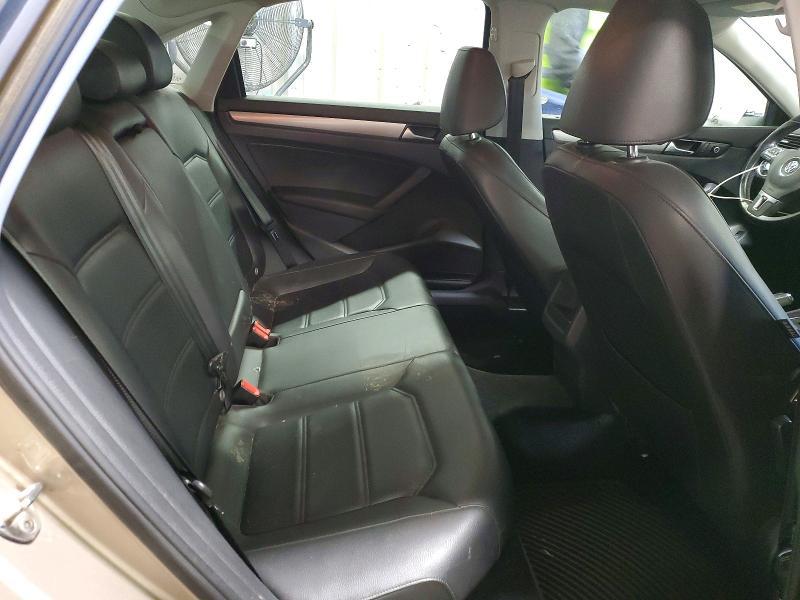 2015 Volkswagen Passat s
