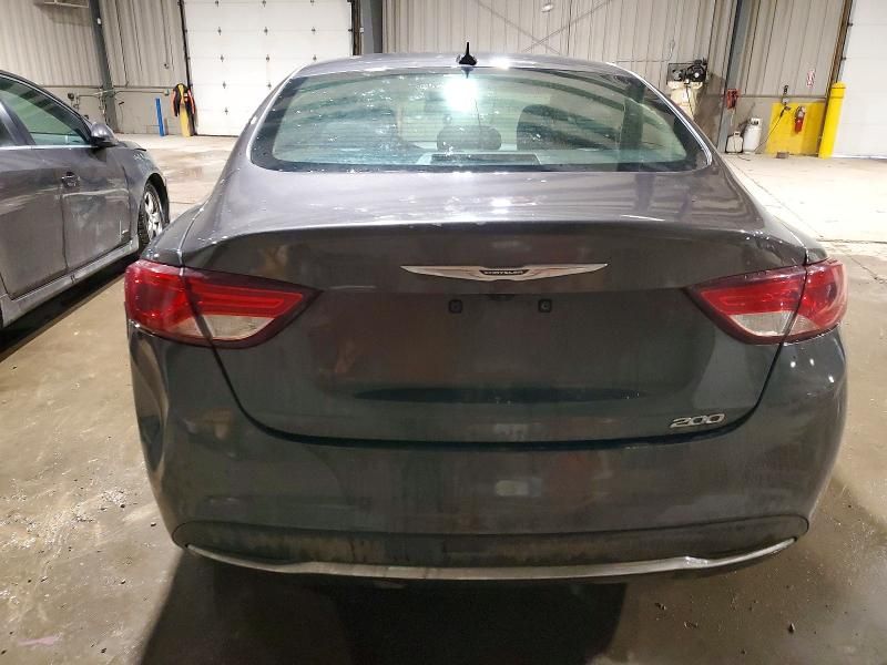 2016 Chrysler 200 Limited