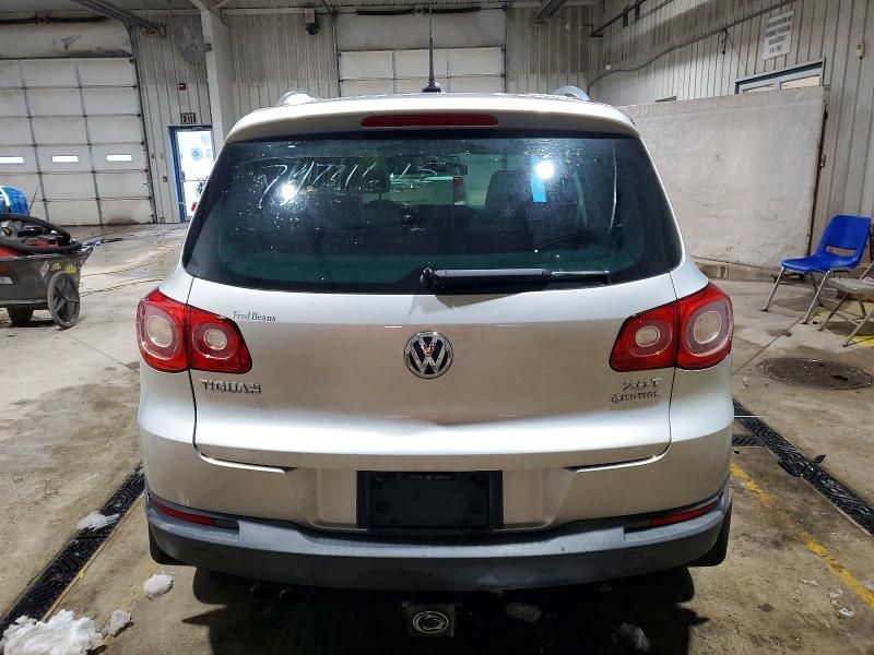 2010 Volkswagen Tiguan se