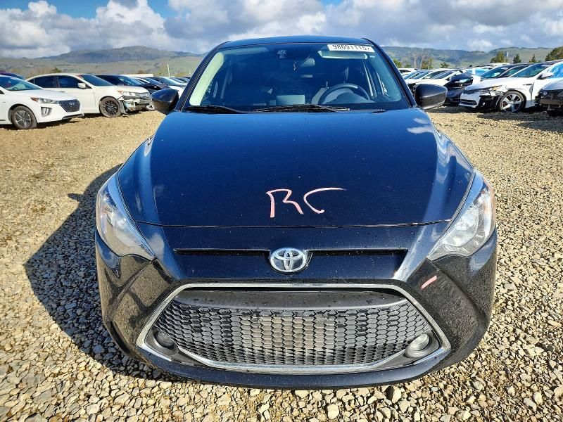 2020 Toyota Yaris le