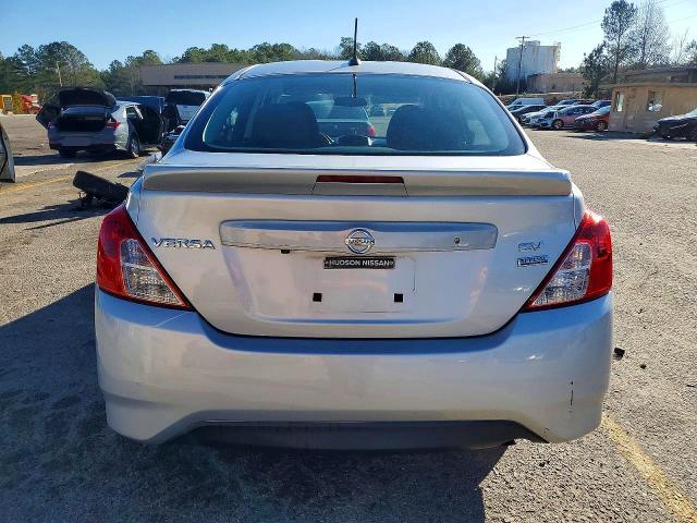 2019 Nissan Versa s