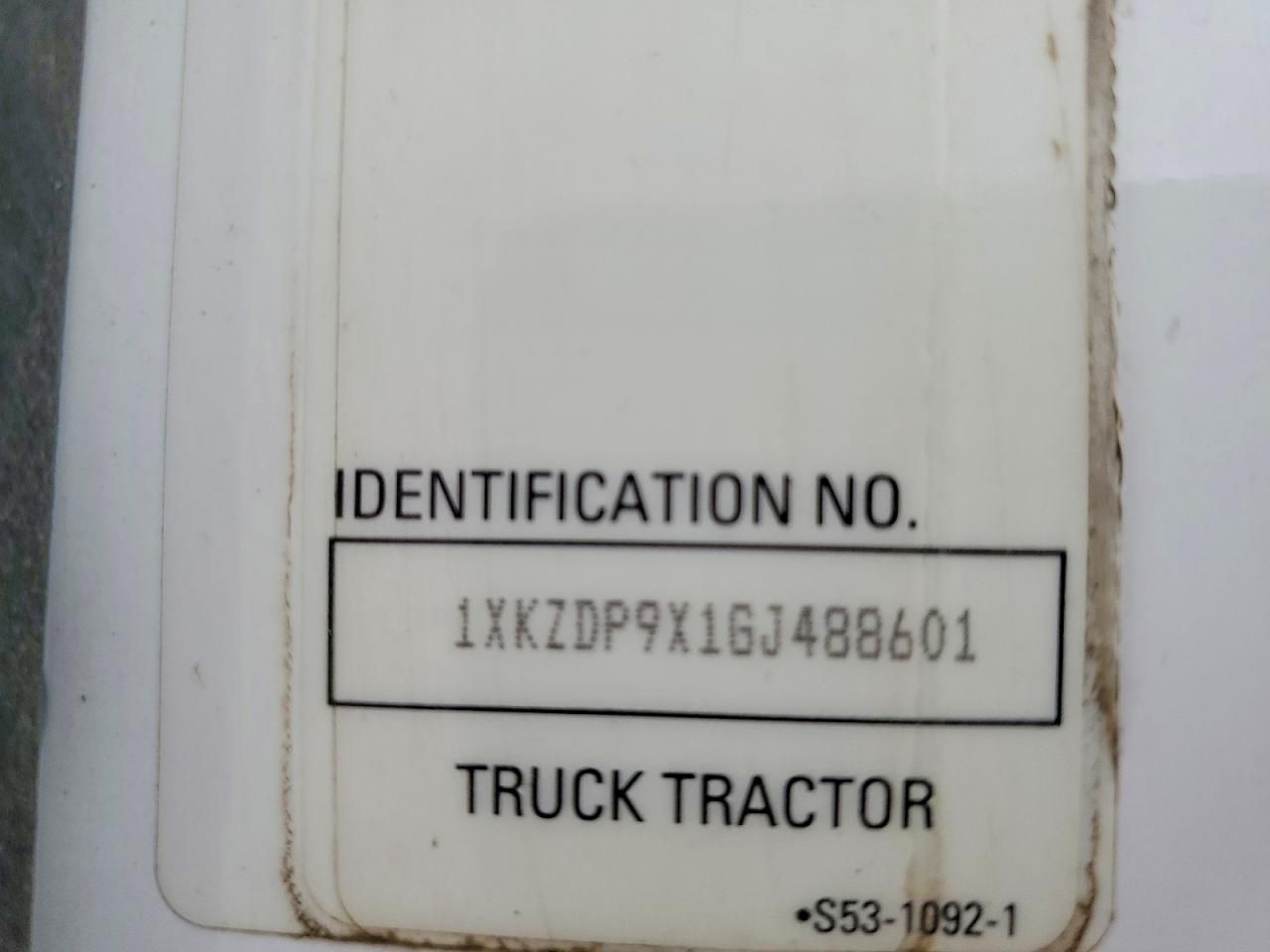 2016 Kenworth Construction T880